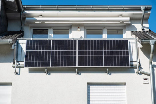 Die-Installation-Ihres-neuen-600-800-Watt-Balkonkraftwerks-Ein-Schritt-für-Schritt-Guide DRBO Greenenergy